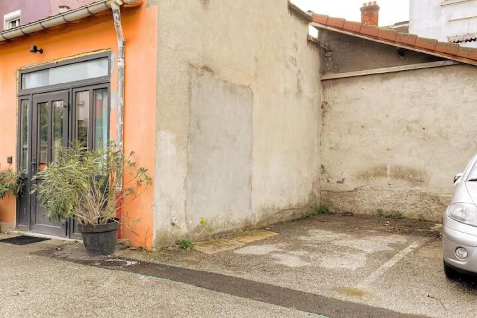 Atypique Et Reposant Avec Parking Gratuit Apartamento Villeurbanne Exterior foto
